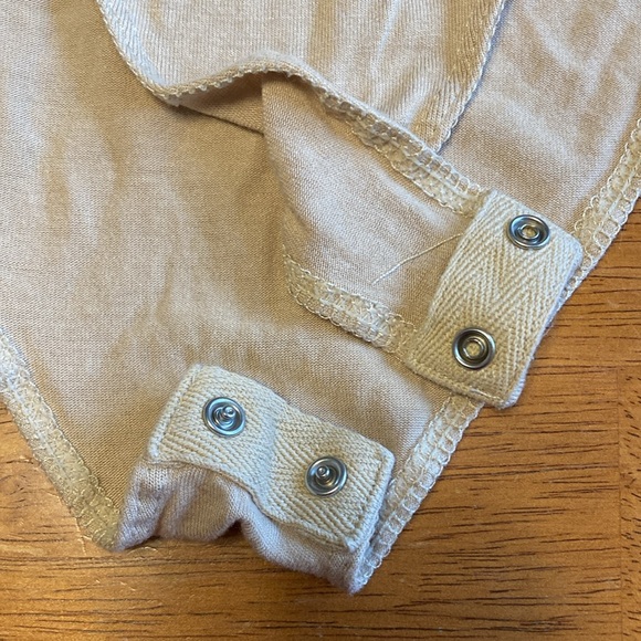 Wayf Womens Size S Black Yellow Floral Off Shoulder Smocked Bodysuit Long Sleeve - Picture 9 of 15